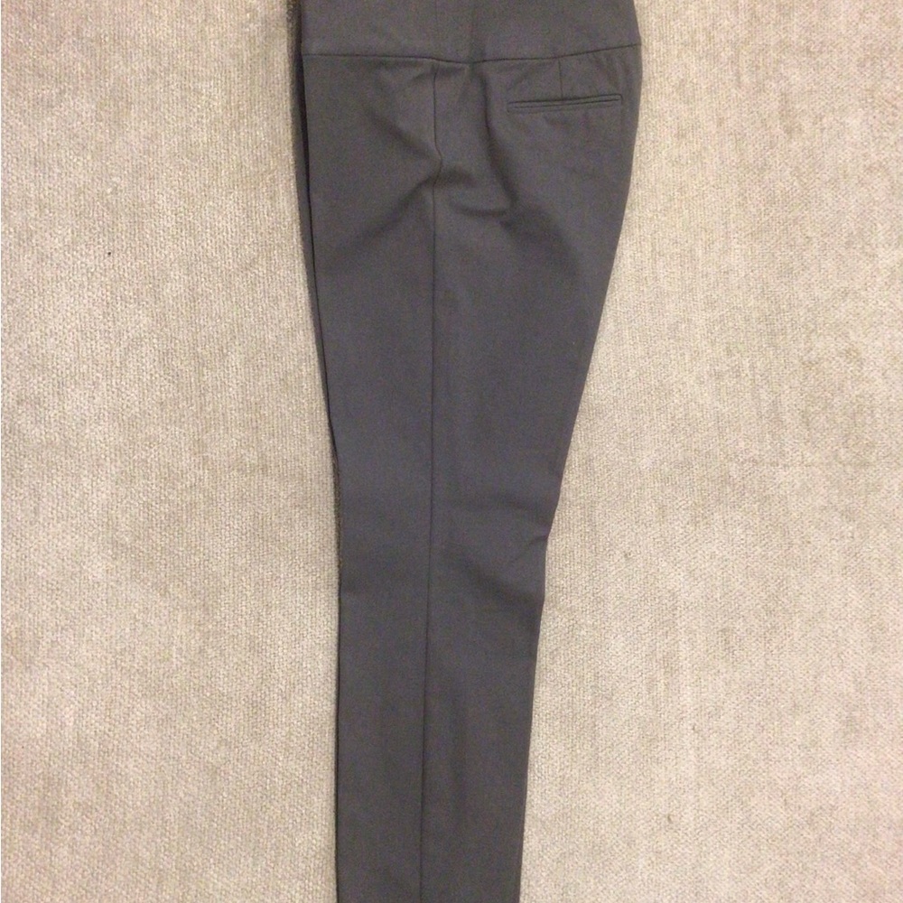 Genuinely Stylish Desk-to-Dinner Slacks